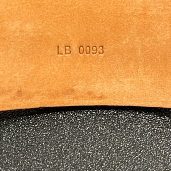 Louis Vuitton Vintage Leather Murkami Belt Size 28/70 (164059)